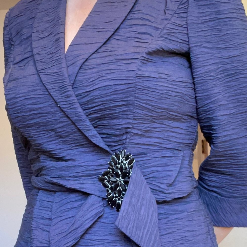 Alex Evenings Purple  elegant evening seperate (top)